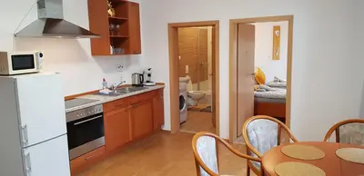 Küche/Küchenzeile in der Unterkunft ELENA flat Tulpe Duisburg Zentrum