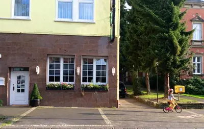 Das Gebäude in dem sich das Hotel befindet