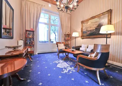 Ein Sitzbereich in der Unterkunft Boutique Hotel Windsor - The Charming City Hotels