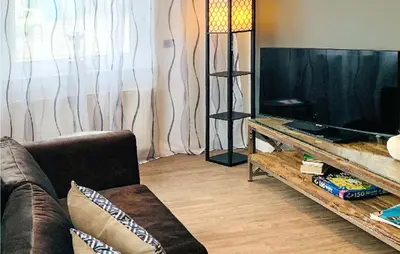 TV/Unterhaltungsangebot in der Unterkunft Nice Apartment In Mettmann With Wifi