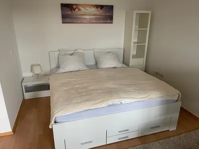 Ein Bett oder Betten in einem Zimmer der Unterkunft 1,5 Zimmer Apartment, 38,5 qm, Multimedia TV, Uni, HBF