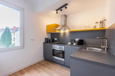 Küche/Küchenzeile in der Unterkunft Glück Auf Appartements Hufelandstraße Essen