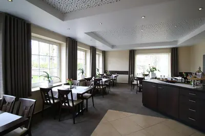 Ein Sitzbereich in der Unterkunft Hotel-Restaurant Haus Waldesruh