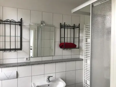 Ein Badezimmer in der Unterkunft Gästewohnung in Schwelm