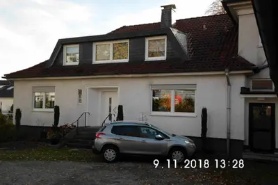 Das Gebäude in dem sich die Ferienwohnung befindet