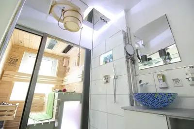 Küche/Küchenzeile in der Unterkunft Wellnessapartment Nr1 mit Finnischer Sauna - Wallbox - Netflix - WLAN