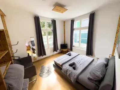 Ein Bett oder Betten in einem Zimmer der Unterkunft #111 - LUX-Flat Lennep - Altstadt - Netflix & Amazon Prime - Felswand