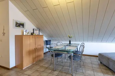Ein Sitzbereich in der Unterkunft Oberhausener Ferienwohnung