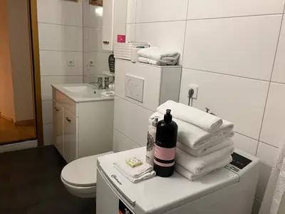 Ein Badezimmer in der Unterkunft Ferienwohnung im Grünen EG mit Terrasse