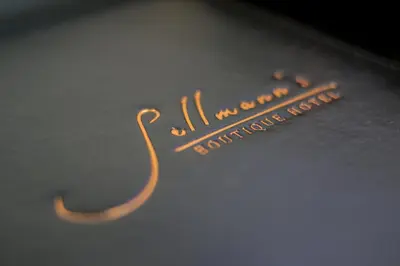 Ein Zertifikat, Auszeichnung, Logo oder anderes Dokument, das in der Unterkunft Sellmann´s Boutique Hotel ausgestellt ist