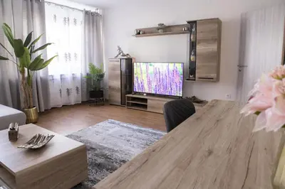 TV/Unterhaltungsangebot in der Unterkunft T&K Apartments near Messe Fair Trade Düsseldorf und Airport 1B
