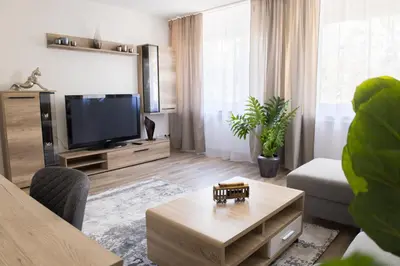 TV/Unterhaltungsangebot in der Unterkunft T&K Apartments near Messe Fair Trade Düsseldorf und Airport 2A