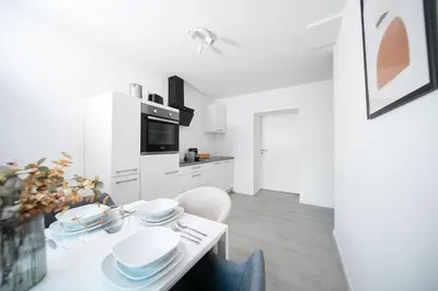 Küche/Küchenzeile in der Unterkunft Favorite Stays - Suite And More - 10 Min zur Messe