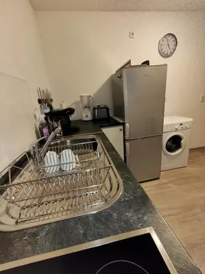 Küche/Küchenzeile in der Unterkunft Dachgeschosswohnung mit Klimaanlage in bester Lage