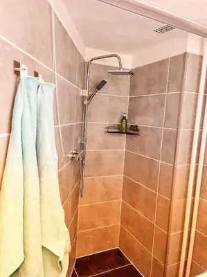 Ein Badezimmer in der Unterkunft Apartment nähe Flughafen DUS