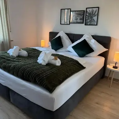 Apart63-Modern-3Room I Smart TV I Free Parking I Free WiFi