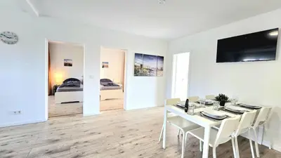 TV/Unterhaltungsangebot in der Unterkunft Modern 3-Room Apartment with Balcony & Free Parking & Free Wi-Fi in Hagen - HA03