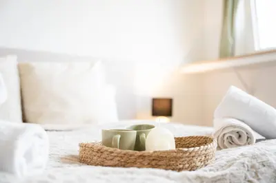 Ein Bett oder Betten in einem Zimmer der Unterkunft Charmante Stadtwohnung