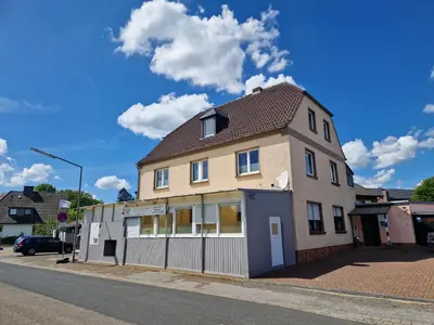 Das Gebäude in dem sich die Ferienwohnung befindet
