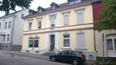Das Gebäude in dem sich die Ferienwohnung befindet