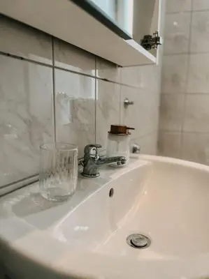Ein Badezimmer in der Unterkunft Im Herzen Essens! Zentral, Messe Uniklinikum nah! HO2L