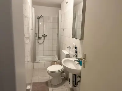 Ein Badezimmer in der Unterkunft Messe nah, ruhig und zentral! MA1M