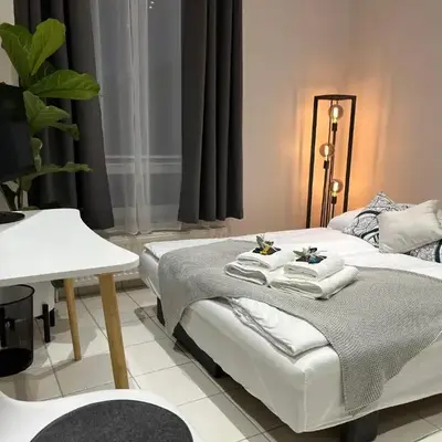 BienveniDUS - self service accommodation - Unterkunft zur Selbstversorgung - Das Messezimmer - Düsseldorf